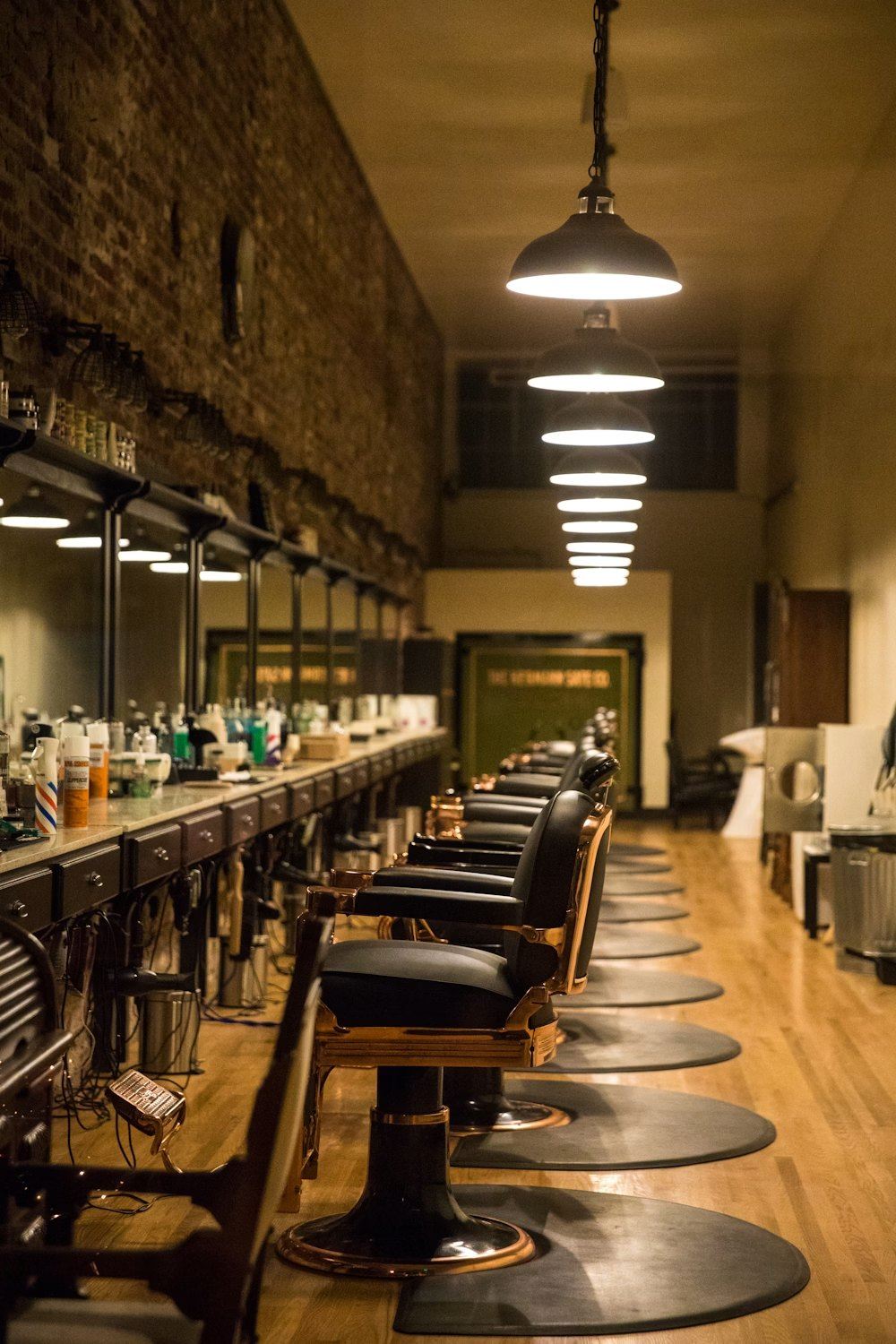 Salon interior at Team Master London Dock